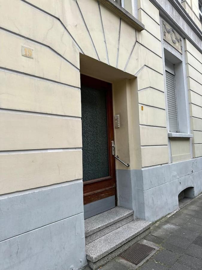 2 Schlafzimmer Waschenspuelmaschine Duisburg Kültér fotó